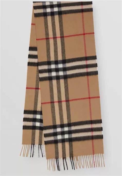 cream burberry scarf look alike|Burberry scarf from scratch.